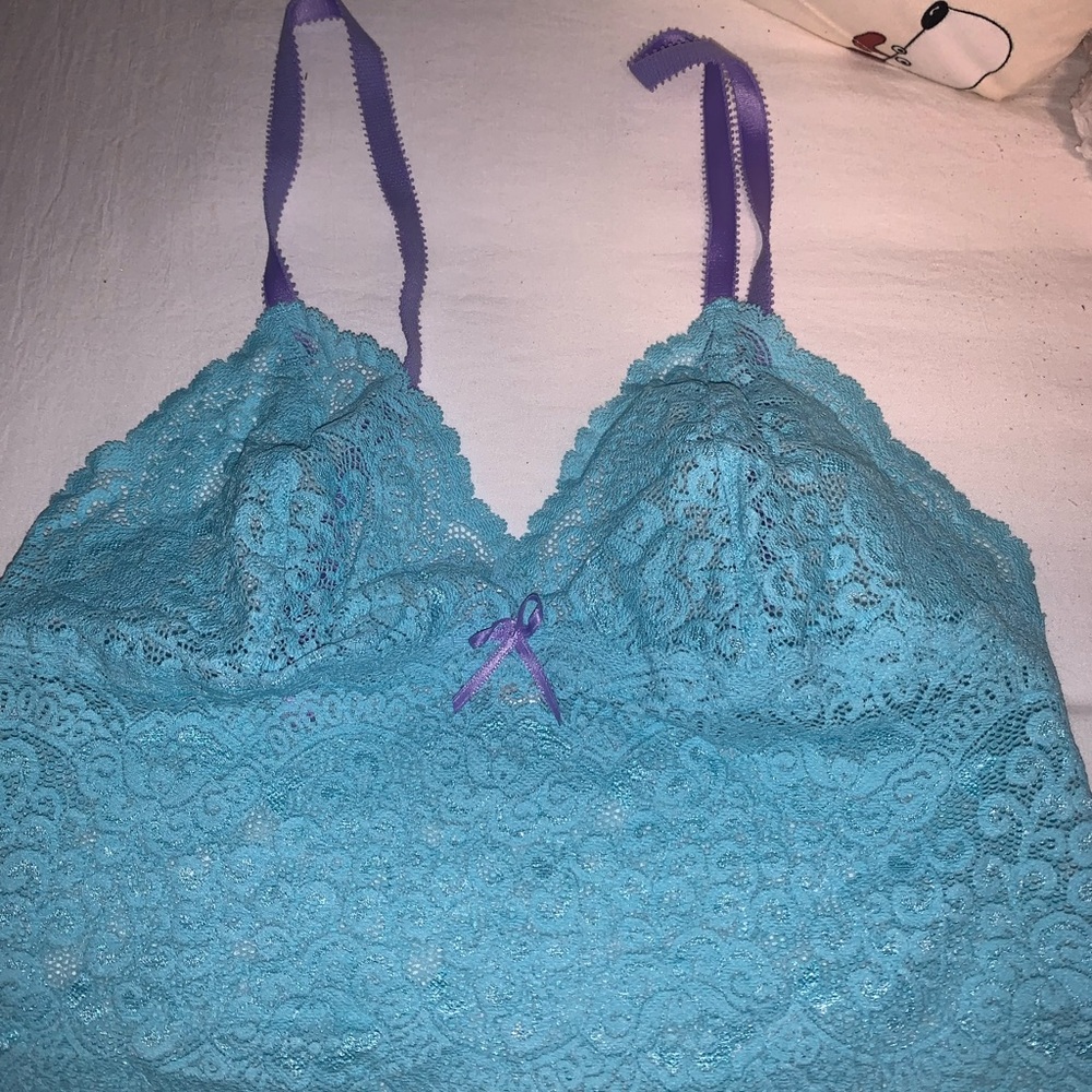 Vs bra